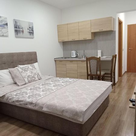 Apartments Karic Aerodrom Tuzla Dubrave Gornje Luaran gambar