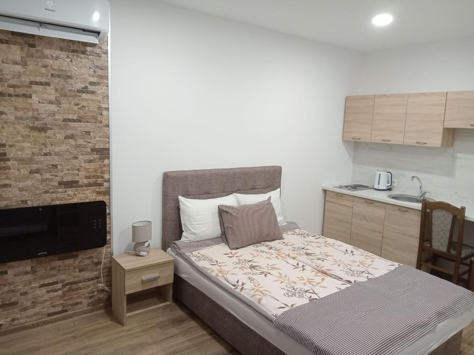 Apartments Karic Aerodrom Tuzla Dubrave Gornje Luaran gambar