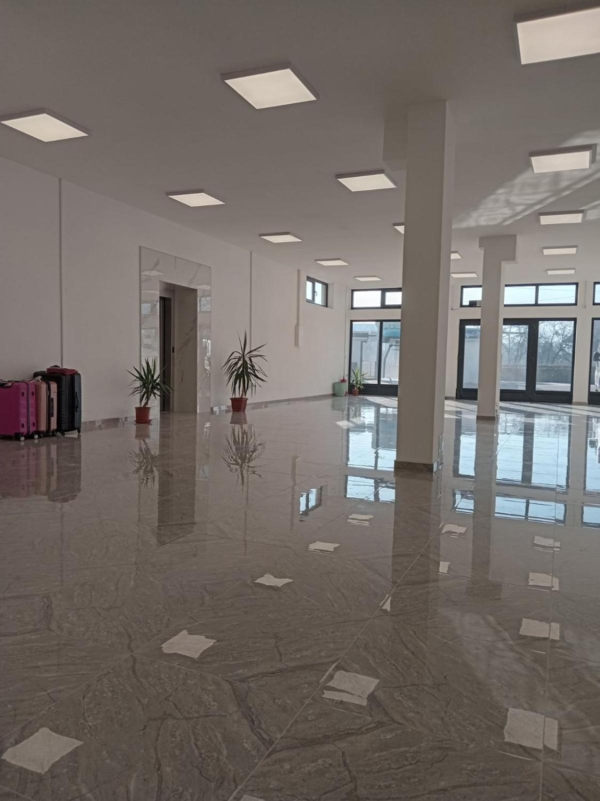 Apartments Karic Aerodrom Tuzla Dubrave Gornje Luaran gambar