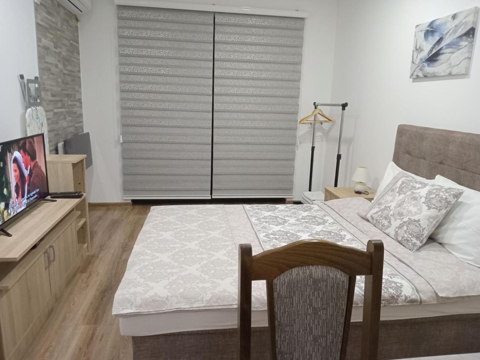 Apartments Karic Aerodrom Tuzla Dubrave Gornje Luaran gambar